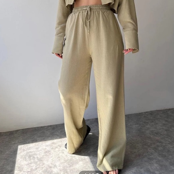 Collared Drawstring Two Piece Pants Set - Picture 3 of 3